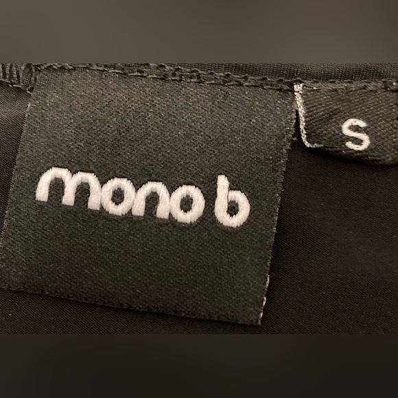 Cyclebar Mono B Crop Top Size Small, Black. Dri Fit. - Picture 3 of 4